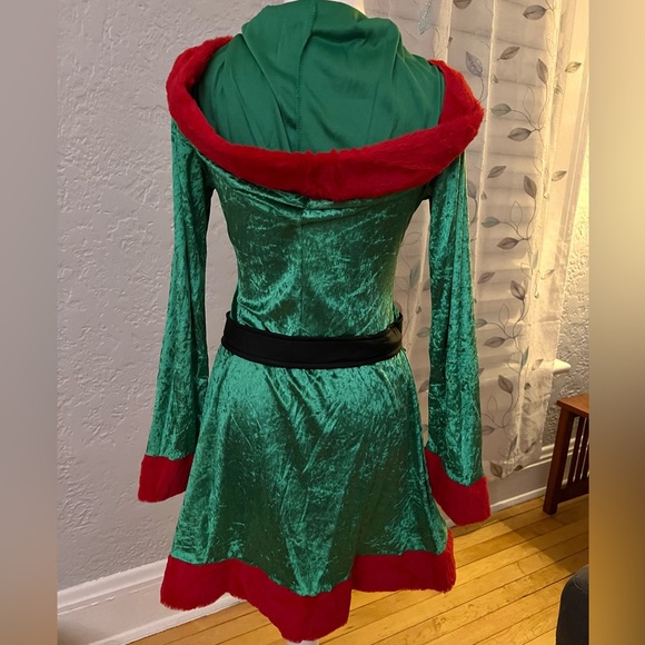 NWT Green & Red Sassy Elf Santa Costume Set - Picture 3 of 10